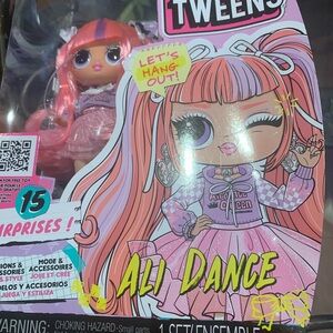 L.O.L. Surprise! Tweens Ali Dance Doll with Pink Hair